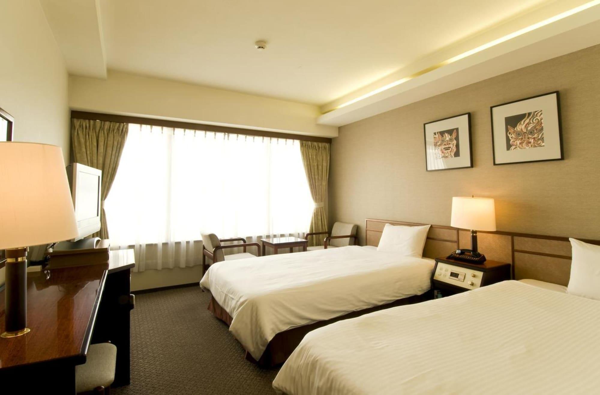 Ryukyu Sun Royal Hotel Naha Esterno foto