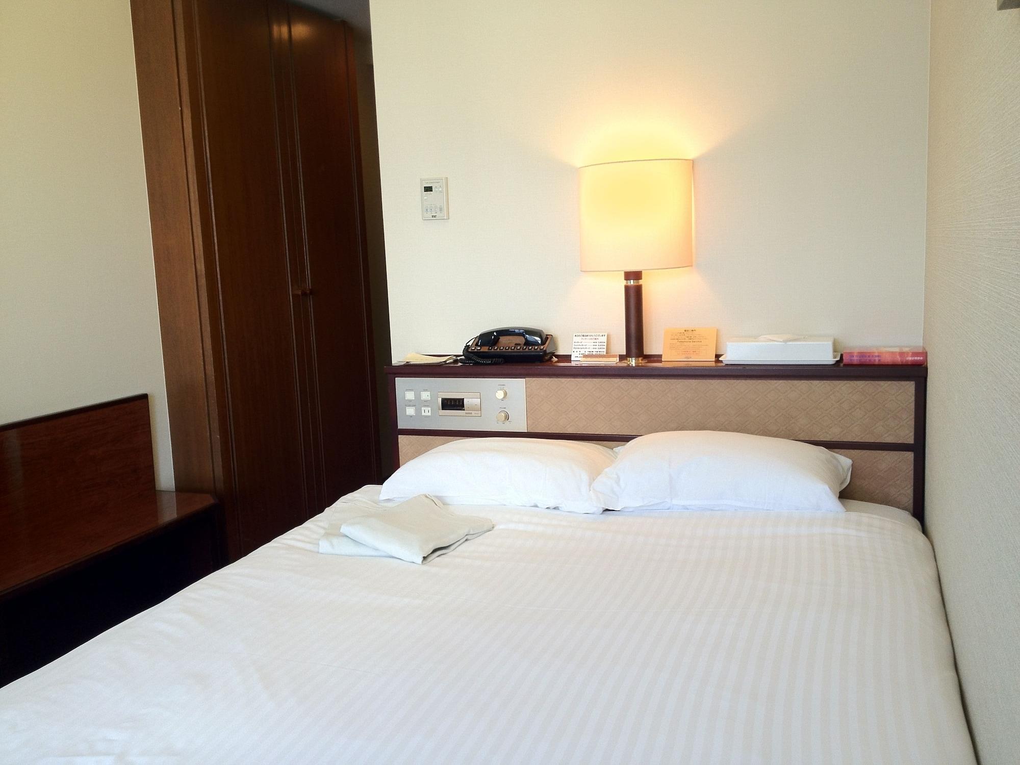 Ryukyu Sun Royal Hotel Naha Esterno foto