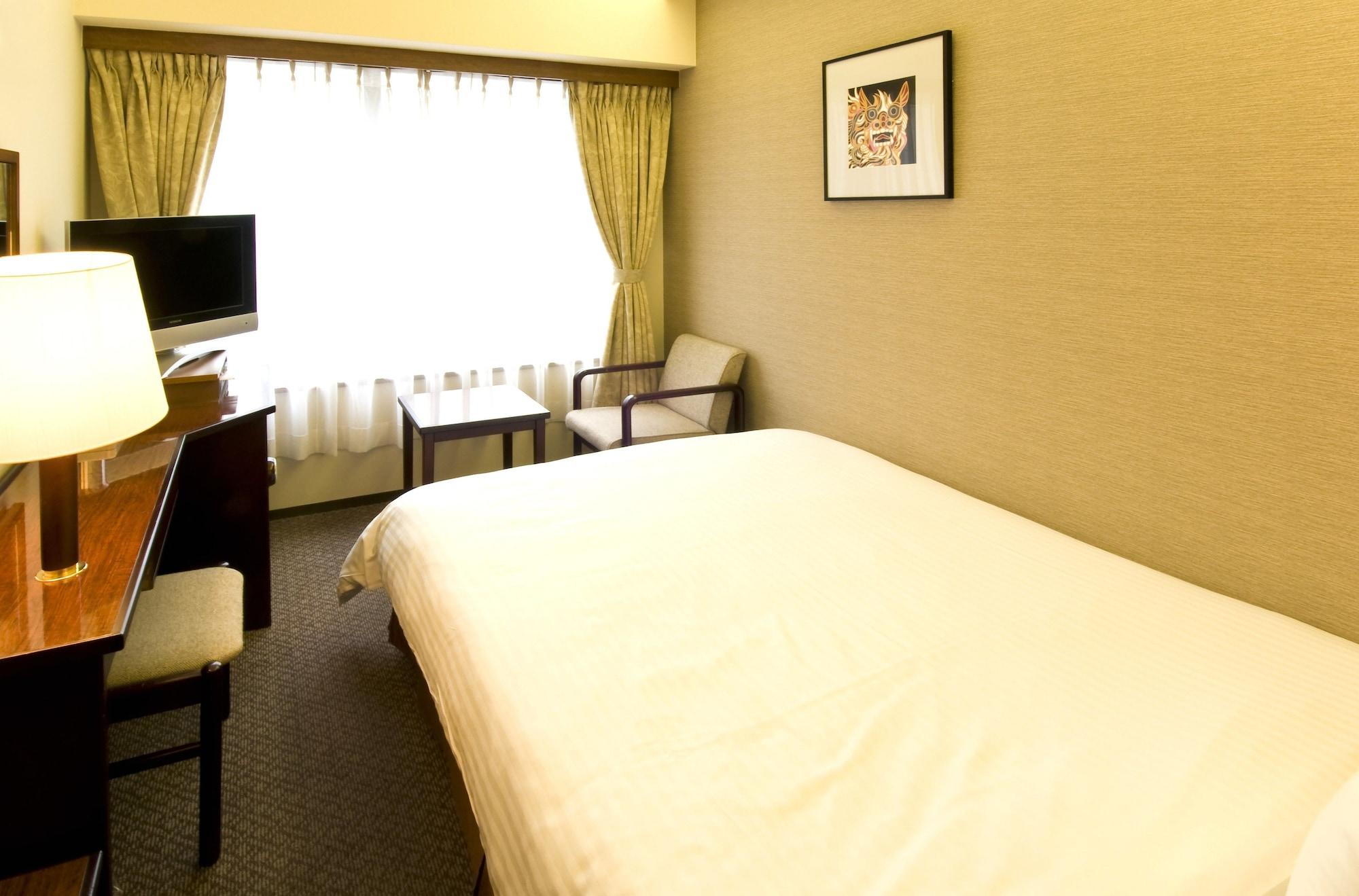 Ryukyu Sun Royal Hotel Naha Esterno foto