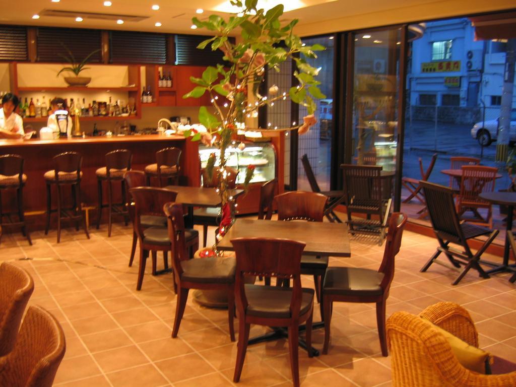 Ryukyu Sun Royal Hotel Naha Esterno foto