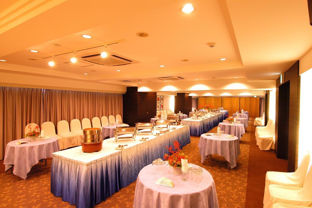 Ryukyu Sun Royal Hotel Naha Esterno foto